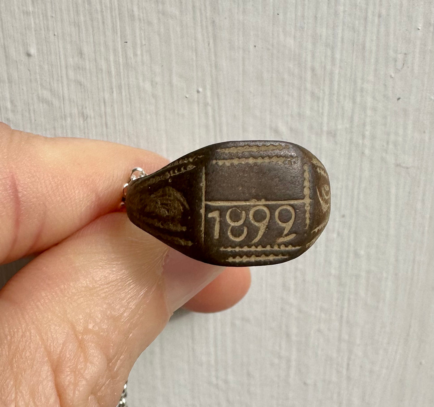 1899 Buried Treasure Necklace