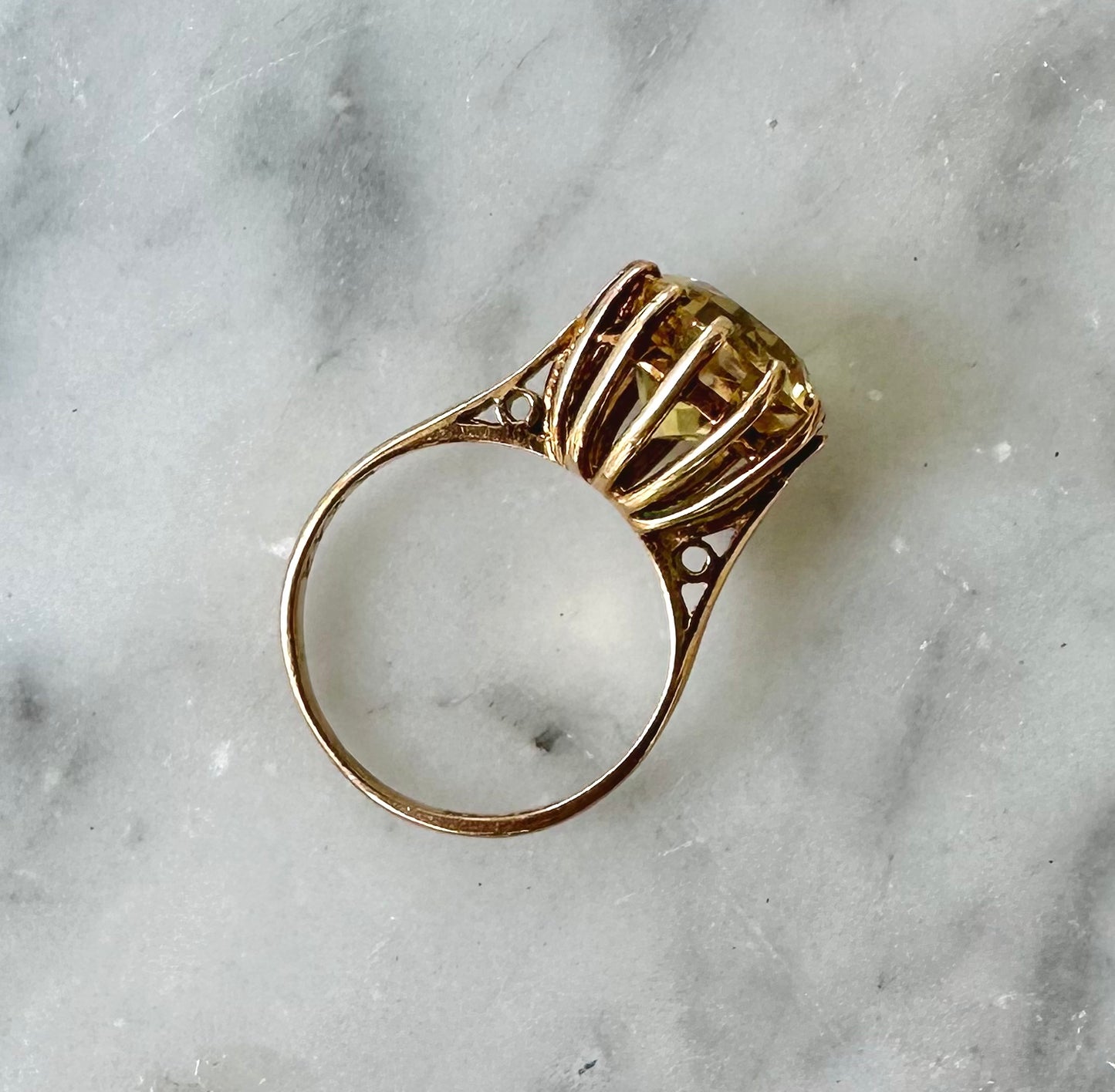 Antique 9ct Citrine Solitaire Ring