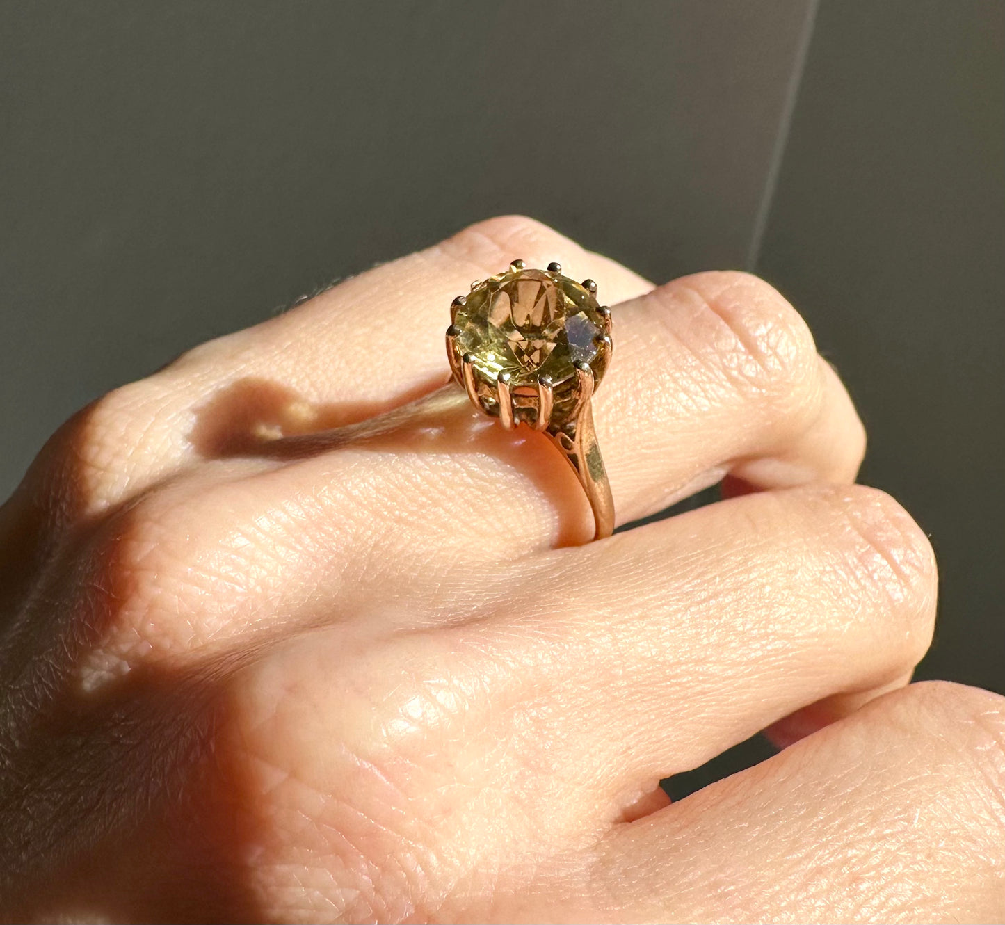 Antique 9ct Citrine Solitaire Ring