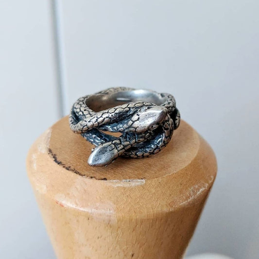 Eternal Love Serpent Ring Size 8