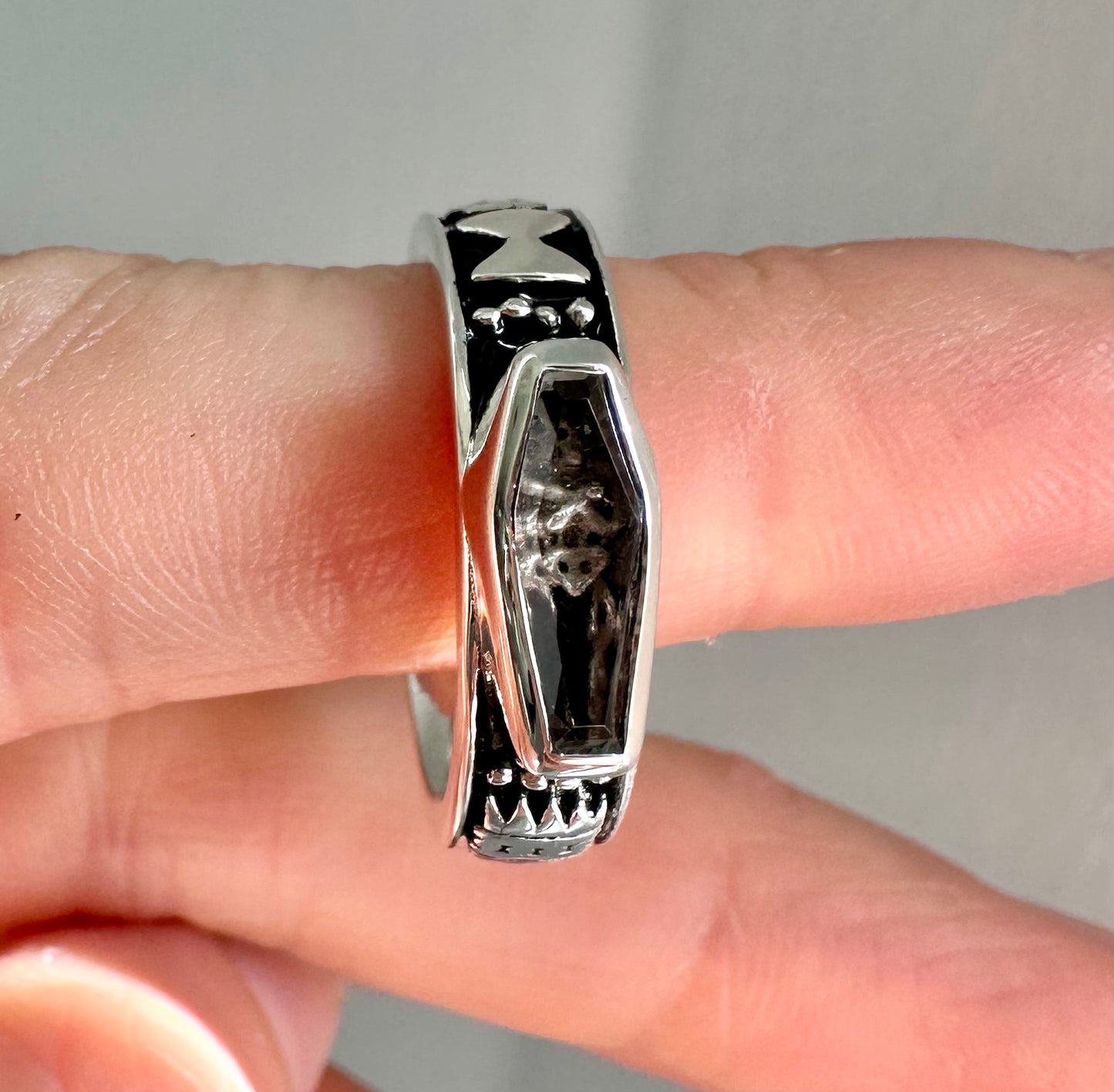 Immediate Shipping Skeletal Memento Mori Ring Sz 8.5